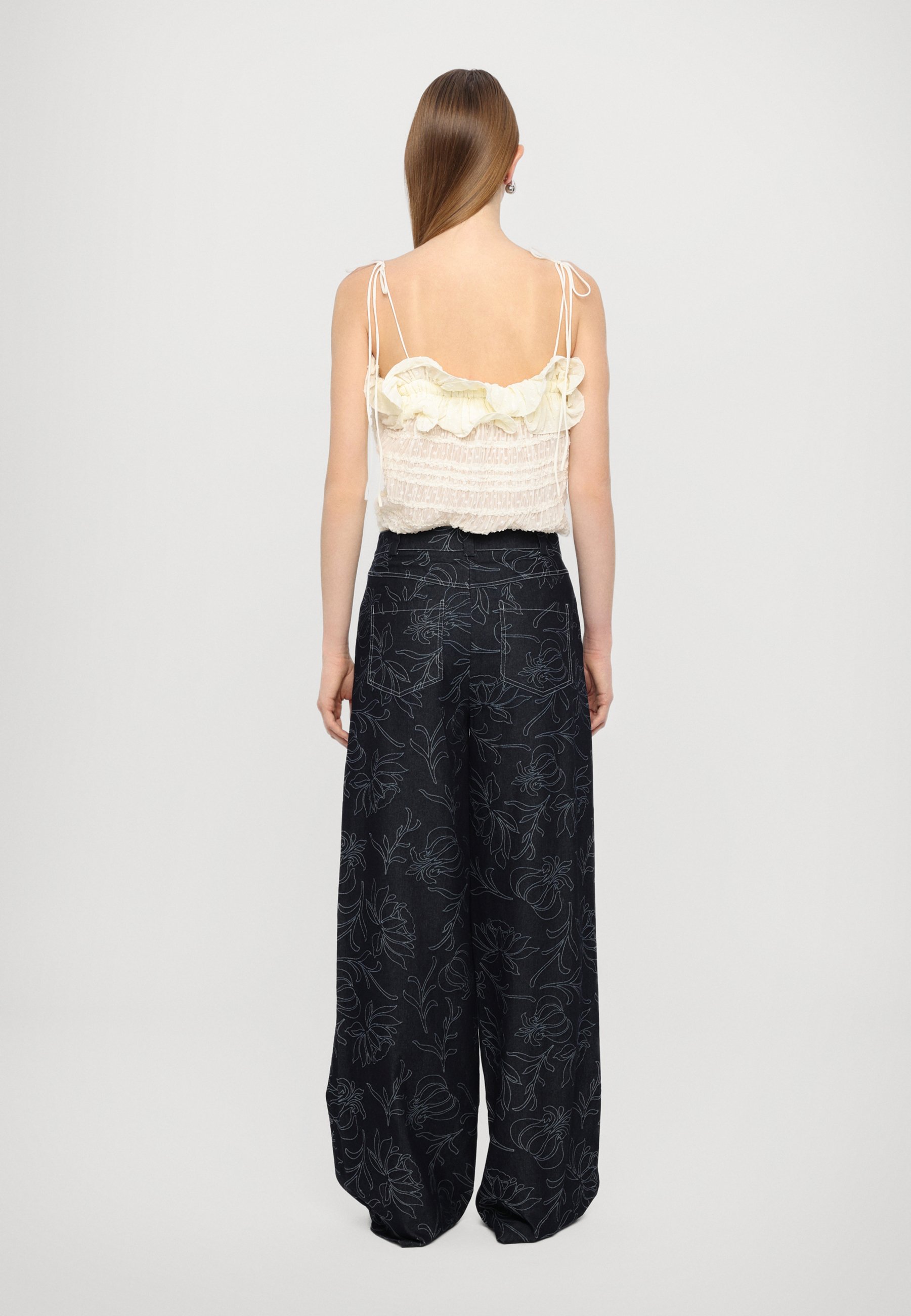 売れ筋商品|||ホフマン コペンハーゲン Tシャツ レディース トップス EXCLUSIVE GENEVIVE - Top - off white 5d2493d8f0704c52be471edfca6f4f