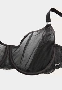 Sort BH med øvre mesh og blomstrede blondeaccenter. Justerbare stropper og bøjle giver støtte og form. Blød tekstur.