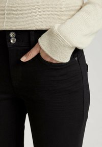 TOM TAILOR Vaqueros pitillo - black