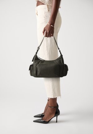 SAAMELIE SHOULDER BAG - Sac à main - deep forest