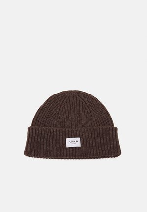 CLASSIC BEANIE UNISEX - Megzta kepurė - coffee brown