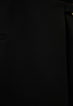 adL V COLLAR - Etuikleid - black