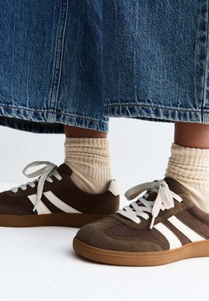 New Look, LIGHT  CORDUROY  LACE UP TRAINERS - Trainers - light brown
