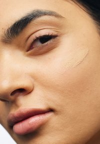 Maybelline New York INSTANT PERFECTOR MATTE - Cipria - 2 light medium