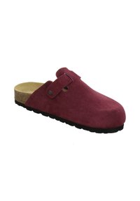 Bordeauxfarbener Wildleder-Slip-on-Clog mit verstellbarem Riemen, konturiertem Kork-Fußbett und schwarzer, strukturierter Sohle für Komfort und Unterstützung.