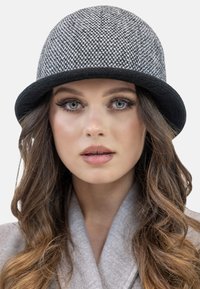 Sombrero - black houndstooth