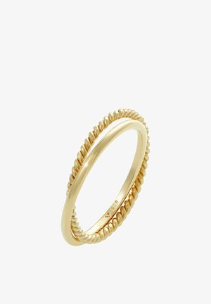 Zlatý prsteň s dizajnom skrútenej šnúry. Hladký vnútorný povrch, textúrované vonkajšie okraje. Označený "925" pre sterlingové striebro.