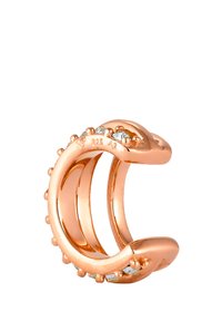 Ring i ros�éguld med ett ormmotiv, dekorerad med små klara kristaller längs en kant och texturerade detaljer genom hela ringen.