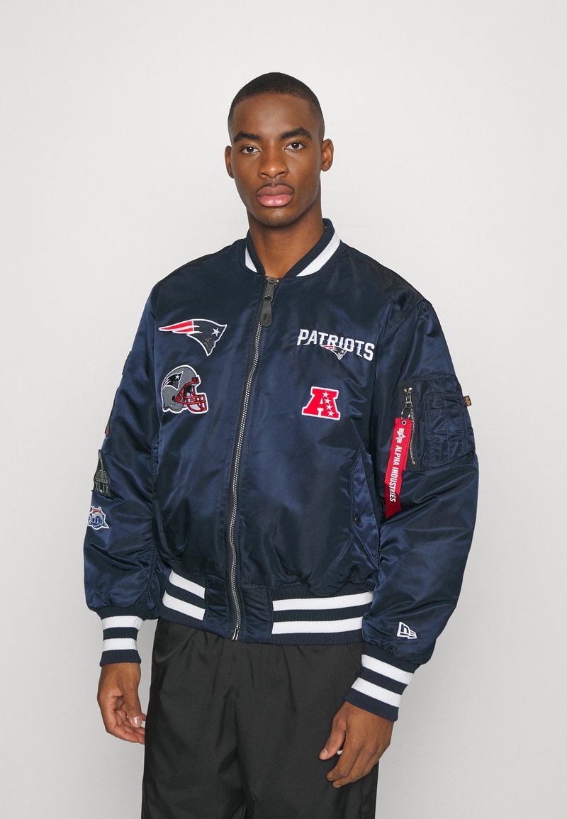 New Era NFL ALPHA INDUSTRIES NEW ENGLAND PATRIOTS BOMBER Windbreaker navy/red/dunkelblau