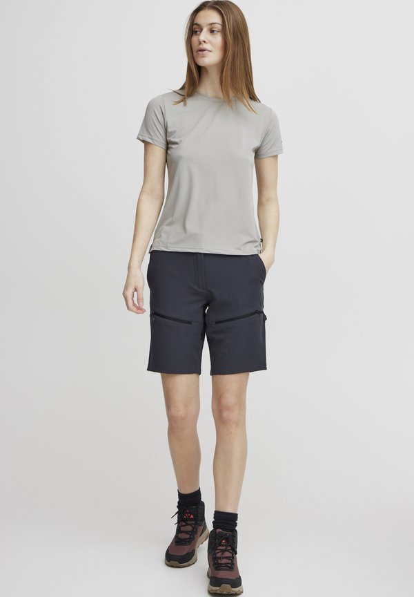NBELWINA - Basic T-shirt - drizzle4
