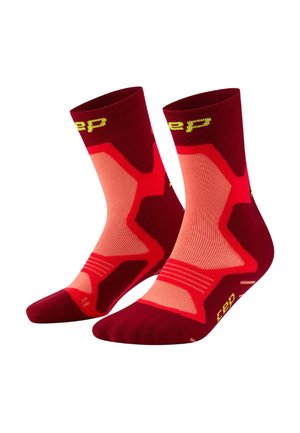 RUN COMPRESSION CUSHION MID CUT UNISEX - Chaussettes de sport - red