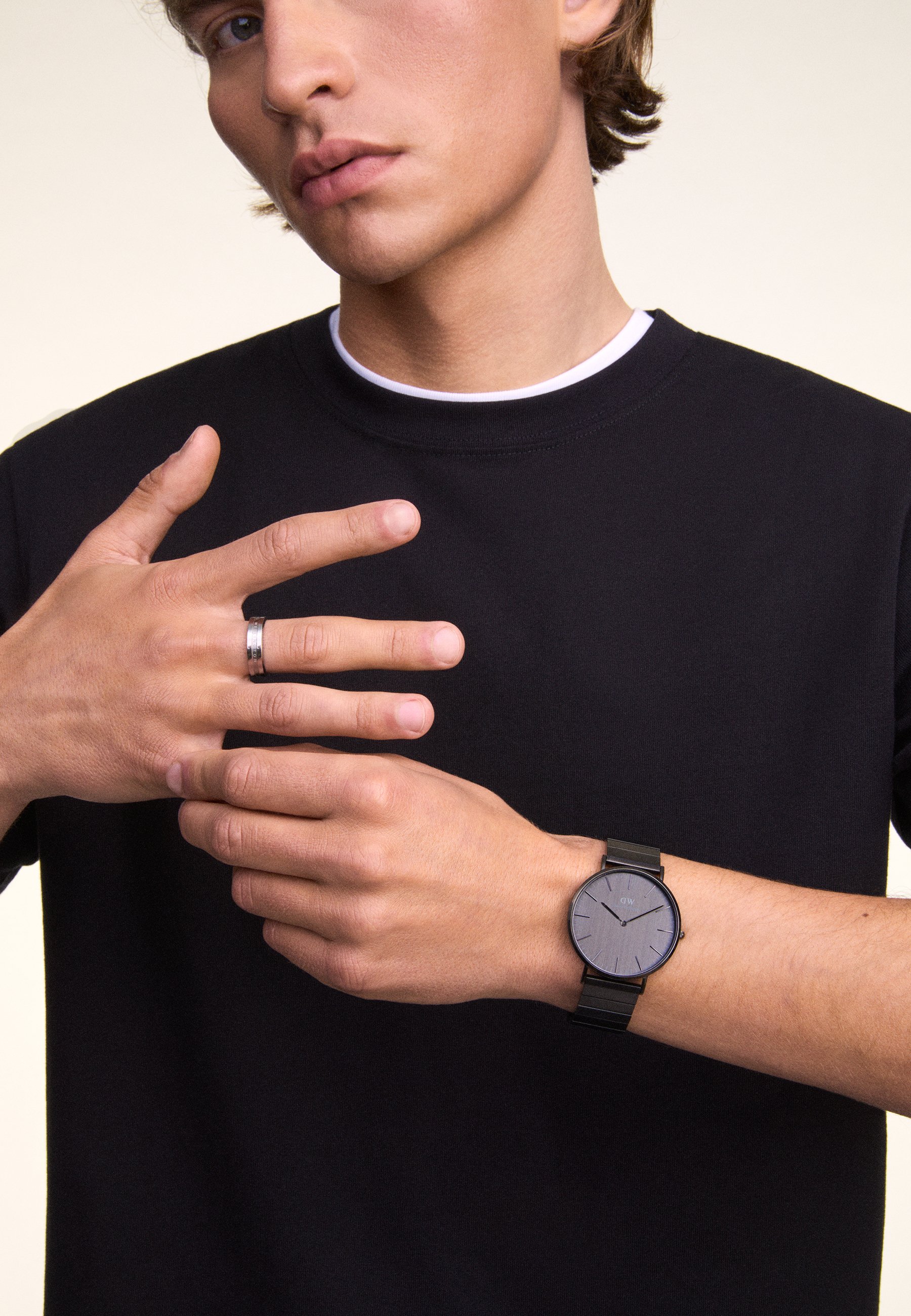 Đồng Hồ Nam Daniel Wellington Iconic Chronograph Link Graphite GM DW00100643 Màu Đen Xám | Vua Hàng Hiệu