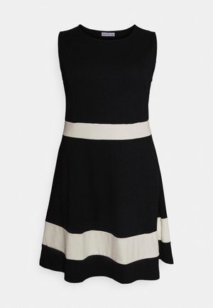 Shift dress - black