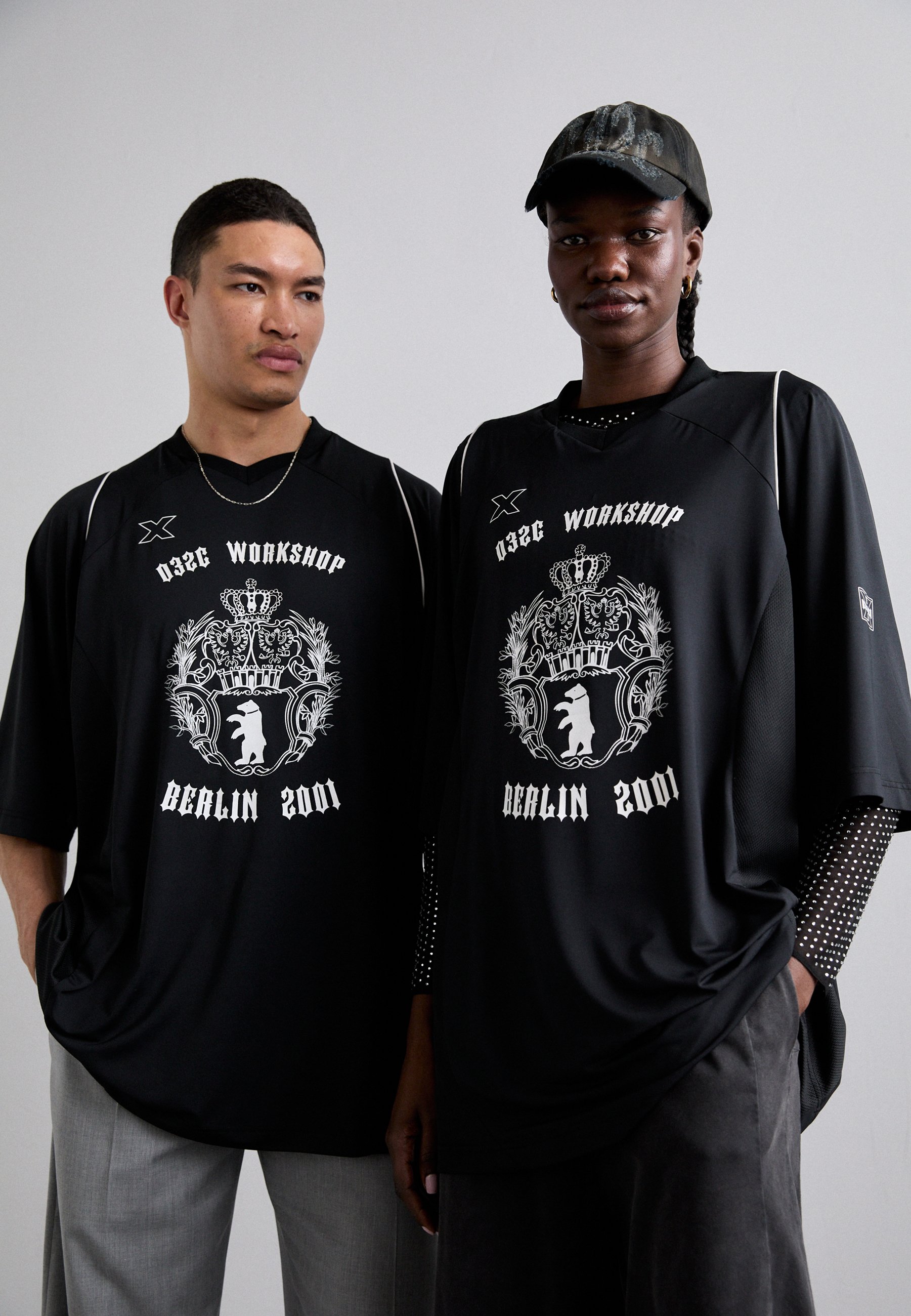 032c BÄR PERFORMANCE UNISEX - Print T-shirt - black