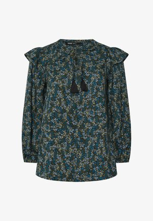 Blomstret bluse i mørkegrøn, med blå og gule blomster mønstre. Lange ærmer med samlede detaljer og sorte frynser ved halsen.