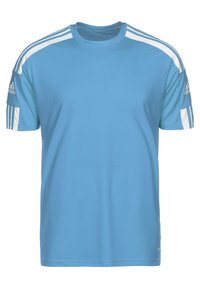 Ljusblå sportt-shirt i mjukt tyg, med vita axelränder och korta ärmar. Logotyp för varumärket på vänster ärm.
