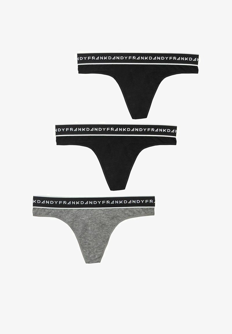 Trois paires de tongs en noir et gris. Chaque paire possède une ceinture élastique douce avec le texte "FRANKDANDY" répété. Texture de tissu lisse.