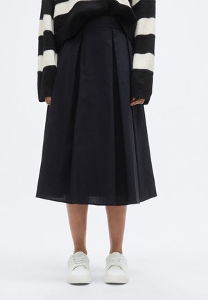 ONLMAILA LONG PLEAT SKIRT  - Plisséskjørt - black