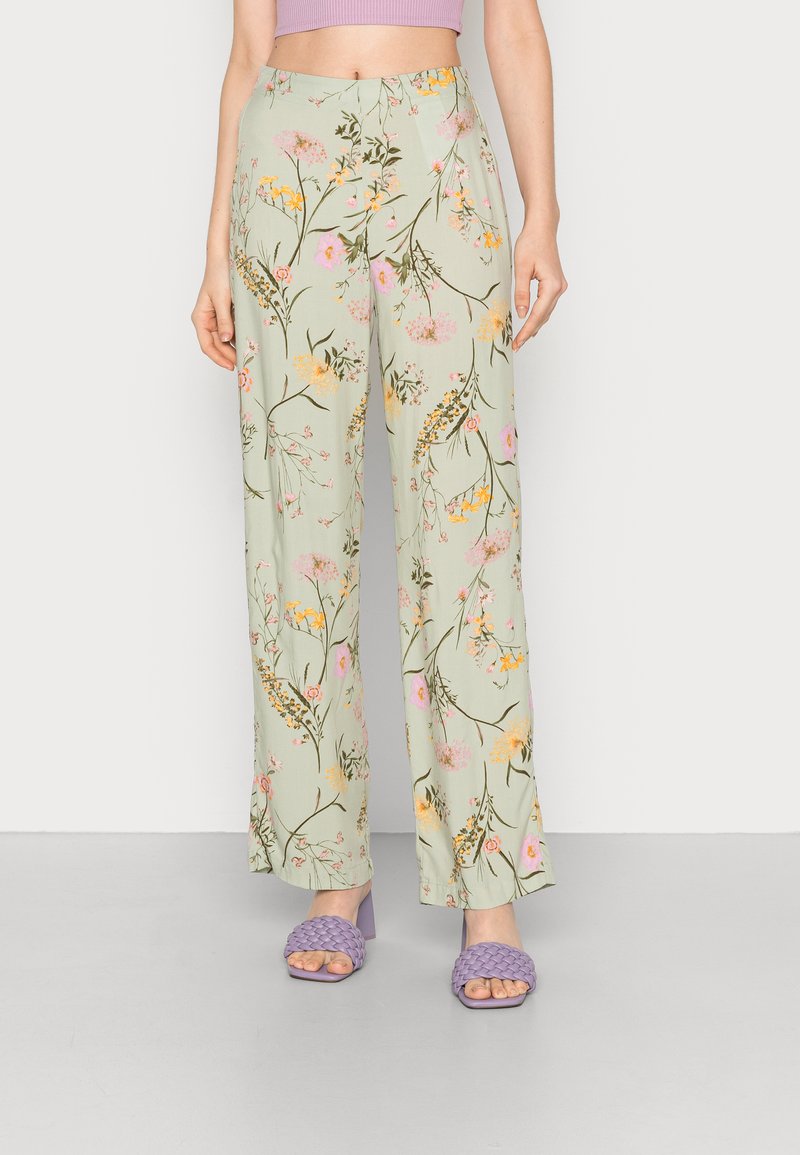 Vero Moda VMSIMPLY EASY WIDE PANT - Calças - desert sage
