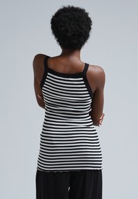 Seamless Basic DAZE - Topp - black off white