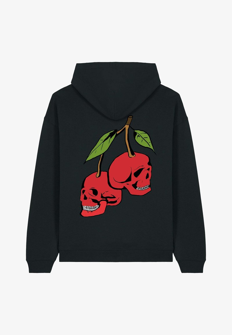 Hoodie noir avec un motif de deux crânes rouges entourés de feuilles vertes, positionnés comme s'ils pendaient d'une branche, centré dans le dos.