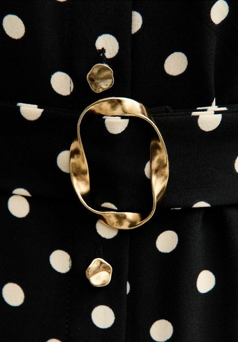 New Look POLKA DOT BUCKLE MIDI - Shirt dress - black pattern/black - Zalando