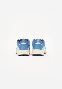Thumbnail Image 3