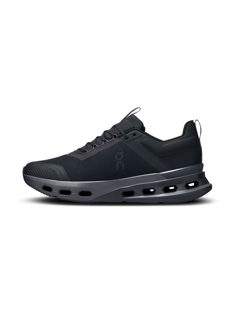 On CLOUDNOVA X - Chaussures fitness - black   eclipse