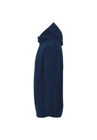 Veste à capuche bleu marine avec des poignets et un ourlet élastiques, présentant un motif texturé sur les épaules. Poches latérales incluses, fabriquée en matériau léger.