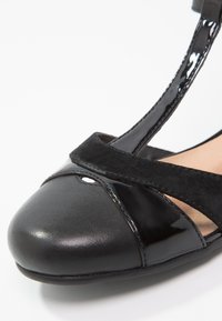 mint&berry Babies - black