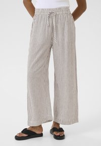 Kaffe - KAMILIA CROPPED - Trousers - chalk fudge stripe Thumbnail Image 1