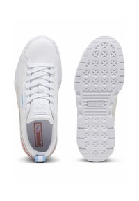 Puma MAYZE - Treenikenkä - white pink fruit