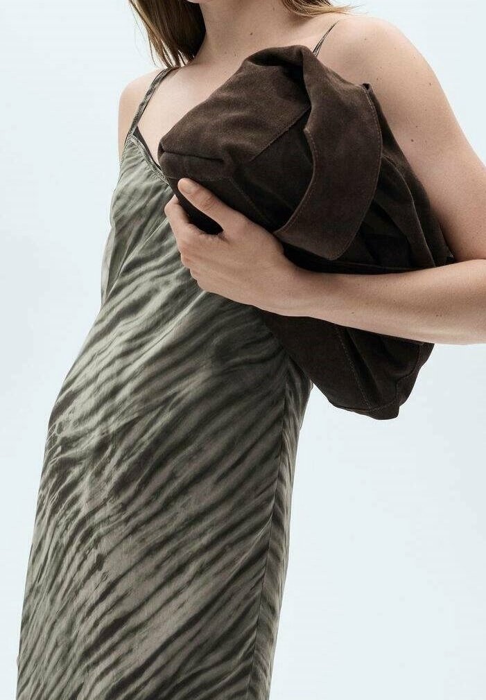 Mango Day dress - green - (Pre-owned) - Zalando.ie Mango Day dress - green - (Pre-owned) - Zalando.ie