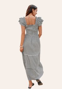 Cupshe BUBBLE SLEEVE  - Freizeitkleid - black