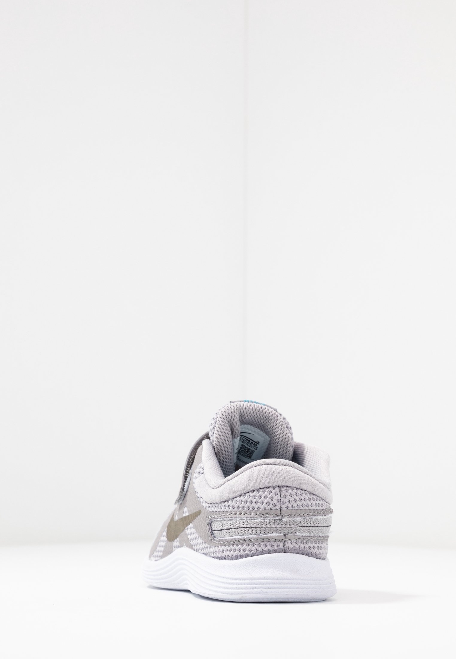 revolution 4 flyease