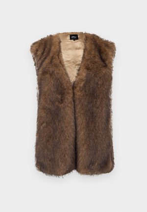 Gilet senza maniche in finto pelliccia marrone con rivestimento interno beige, apertura frontale e orlo dritto, esposto su uno sfondo bianco.