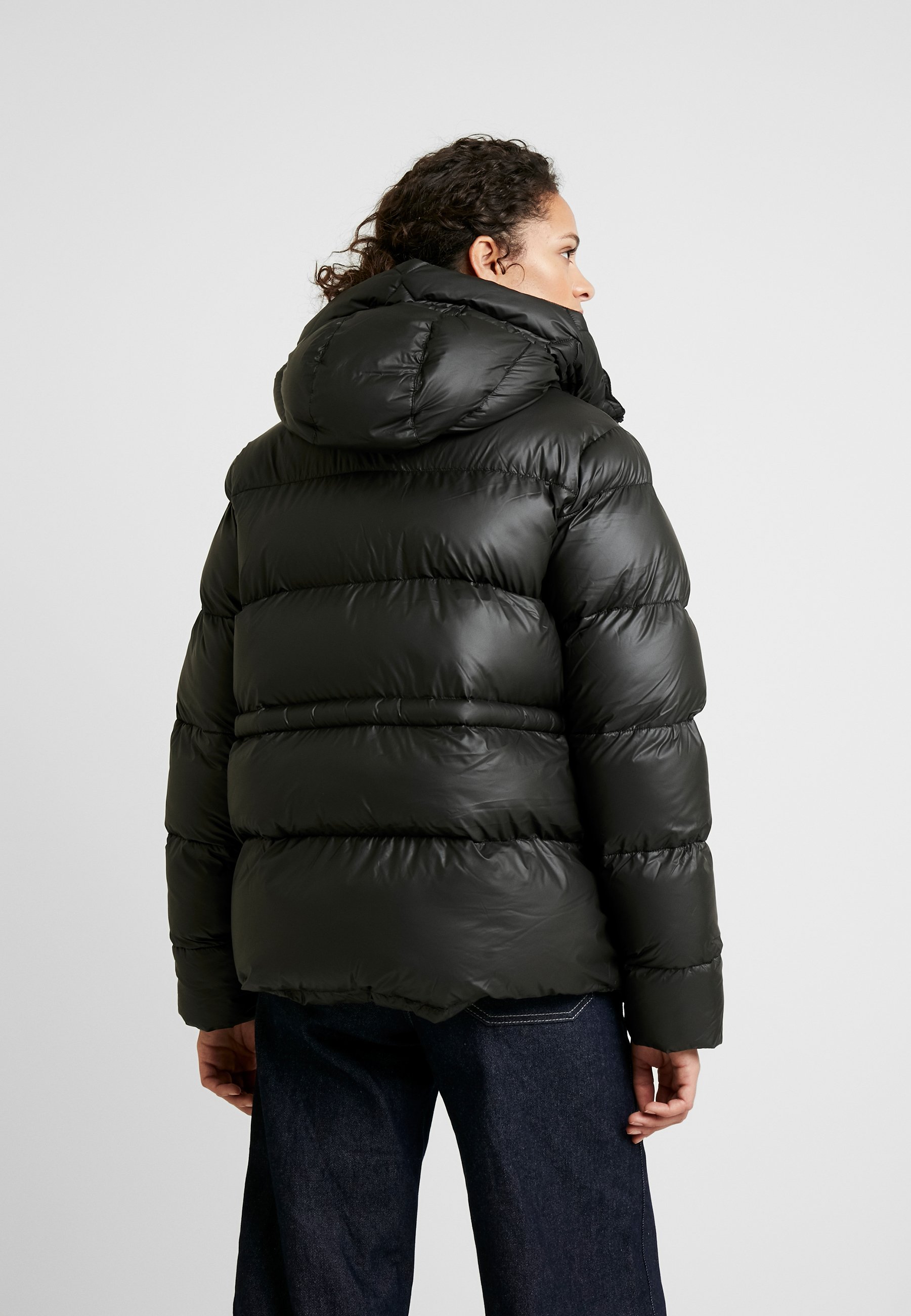 a line puffer jacket