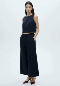 Mango Top - royal blue