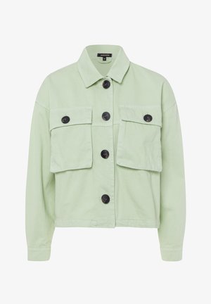 Vaaleanvihreä, lyhythihainen takki, joka on valmistettu puuvillasta ja jossa on kaksi rintataskua, mustat napit ja klassinen kaulussuunnittelu.