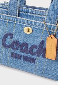 COACH CARGO TOTE BAG 20 - Handtasche - indigo