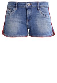 Farkkusiniset shortsit, joissa on edessä nappi, taskut ja punaiset reunukset sivuilla ja helmassa, valkoisella taustalla.