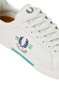 Fred Perry Zapatillas - white