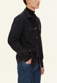 Thumbnail Image 5