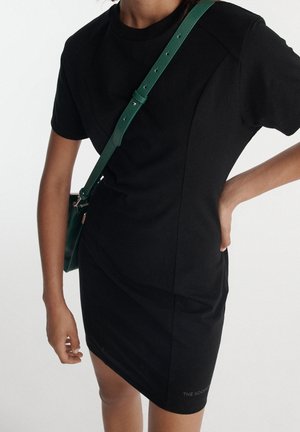 Robe fourreau - black