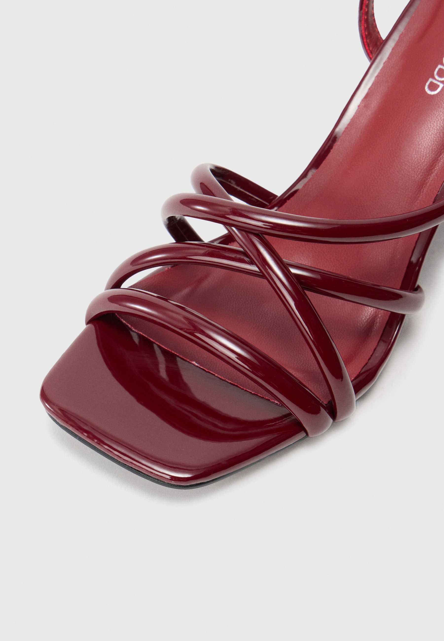 ワインレッド1.9.7.9.10 Even&Odd by Zalando Sandalen - cranberry juice/donkerrood - Zalando.nl