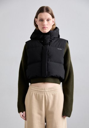 SULA BIB - Liivi - black