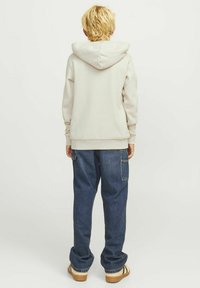 Jack & Jones Junior LUKE MNI - Džemperis ar kapuci - moonbeam