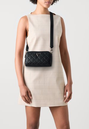 CARLY MINII STATUS - Skulderveske - black