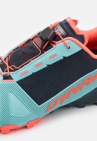 Dynafit TRAVERSE  - Fjellsko - marine blue/blueberry