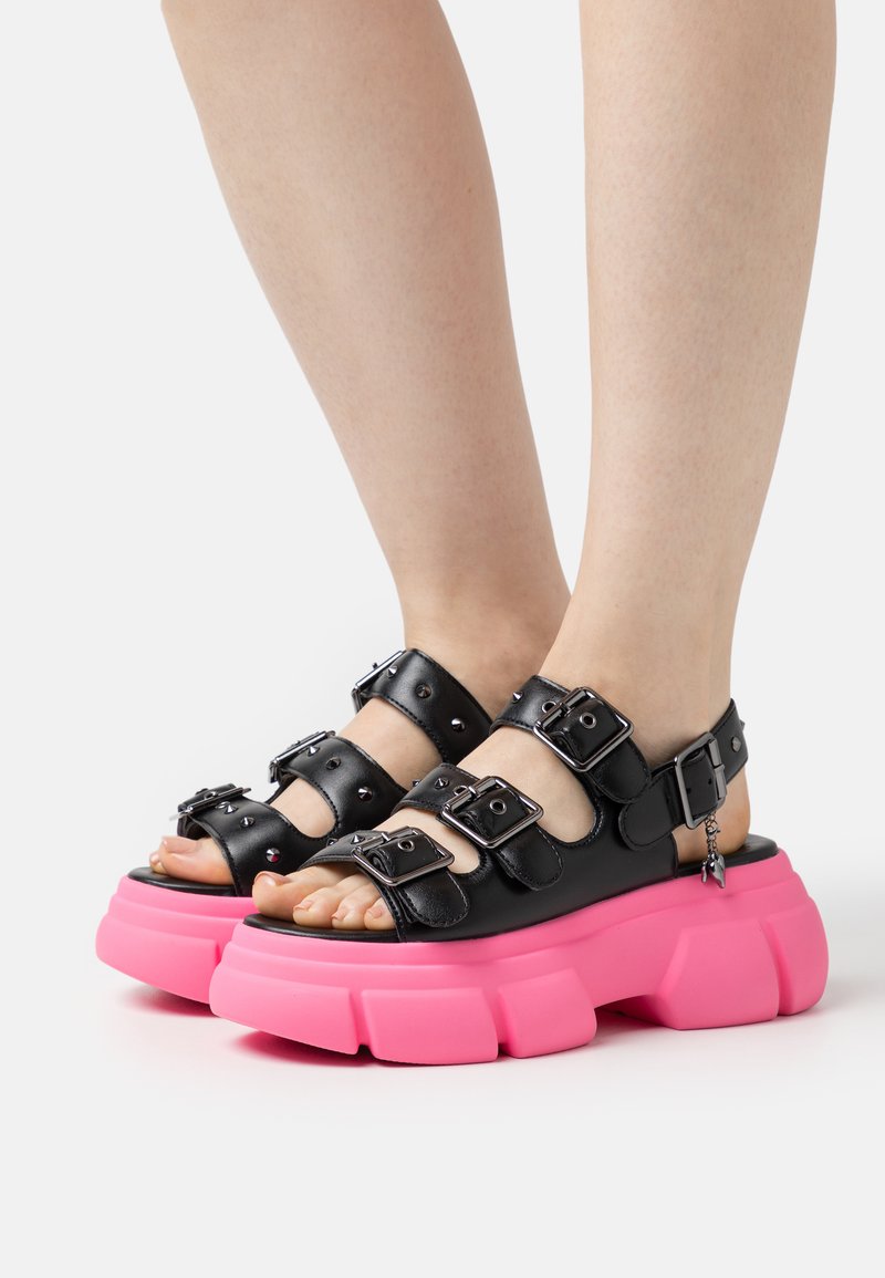 Koi Footwear STICKY SECRETS CHUNKY Plateausandalette black/pink/schwarz Zalando.ch